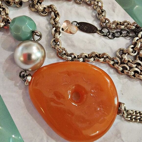 #Sabika 26" Long Medallion Drop Link Necklace #NWOT Orange Pearl Aqua Gold - Picture 3 of 3